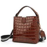 One-Shoulder Crocodile Pattern Bucket Bag
